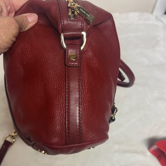 Michael Kors Burgundy pebbled Leather Satchel - Crossbody - Picture 5 of 16